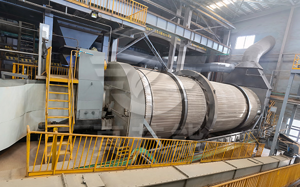 藥渣烘干機(jī)現(xiàn)場運(yùn)行
