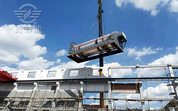 藥渣烘干設(shè)備吊裝現(xiàn)場(chǎng) 藥渣烘干設(shè)備吊裝現(xiàn)場(chǎng)